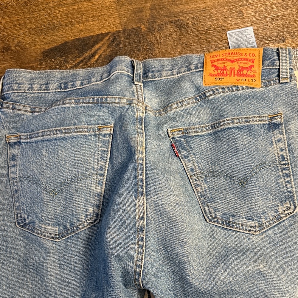 Levi's 501 33x32 Men's Blue Jeans
